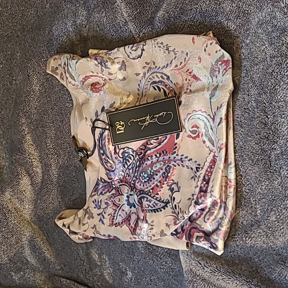 WAS  $30  DG2 by DIANE GILMAN Pastel Sleeveless Top - Picture 15 of 16